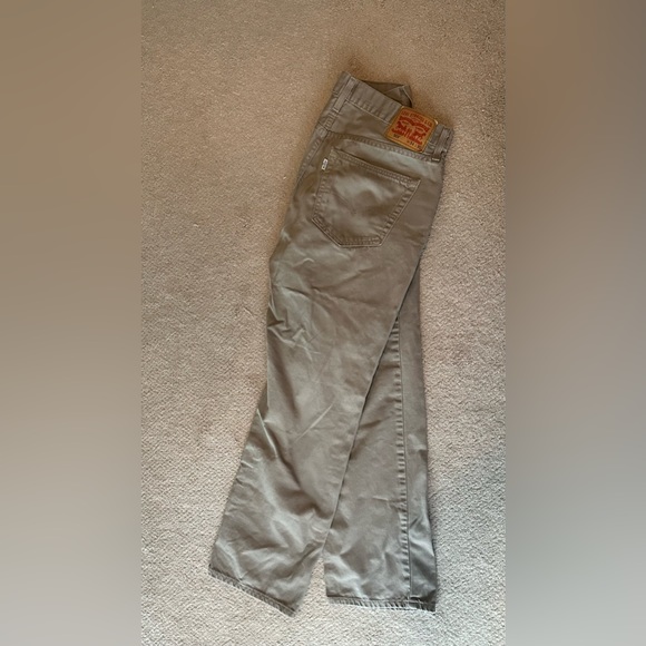 Men’s Levi’s Jeans - Like New! - Picture 2 of 5